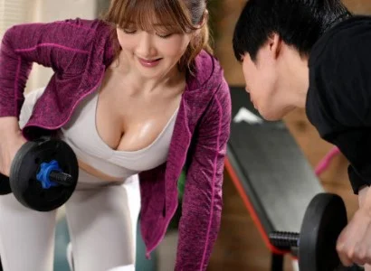 Nữ PT gợi cảm cùng chàng trai số hưởng phang nhau